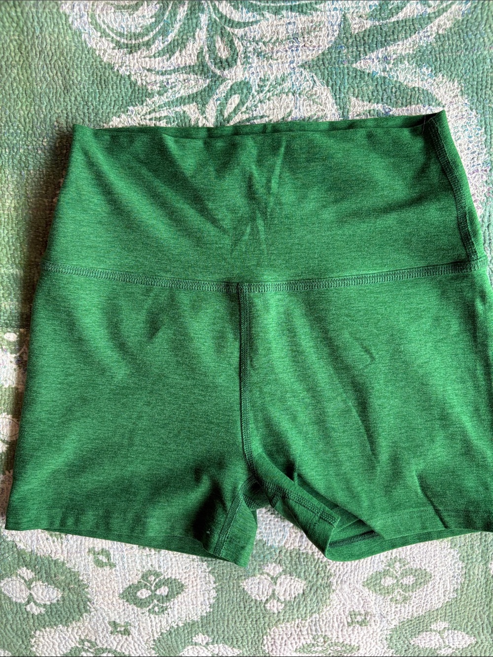 Beyond Yoga 3 inch inseam bike shorts (2 pairs) - Picture 3 of 5